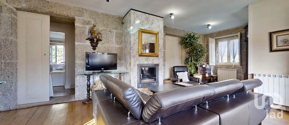 Farm T9 in Tabuaças of 304 m²