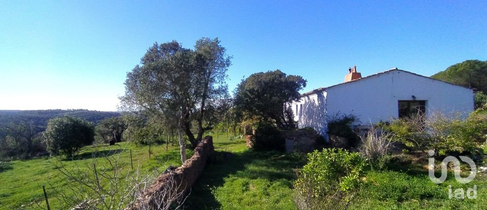 Quinta T3 em Bensafrim e Barão de São João de 137 m²