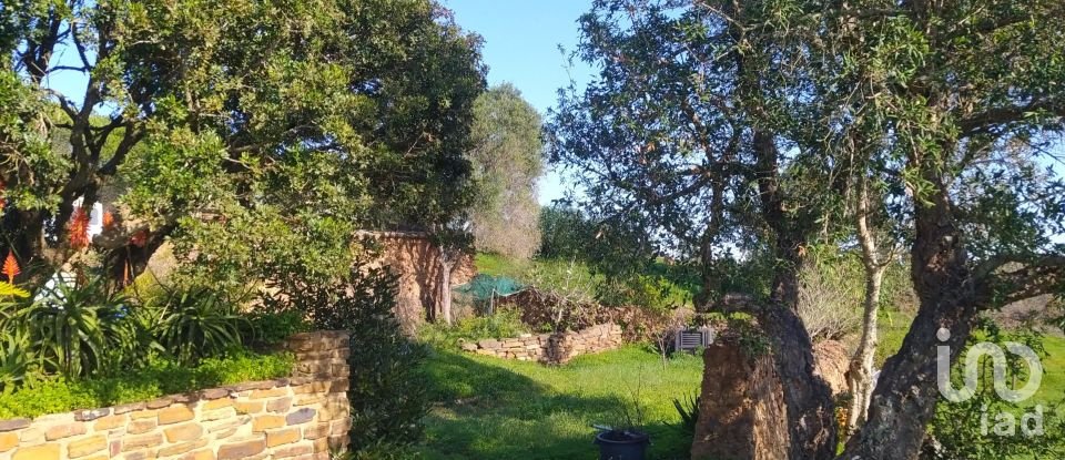 Quinta T3 em Bensafrim e Barão de São João de 137 m²