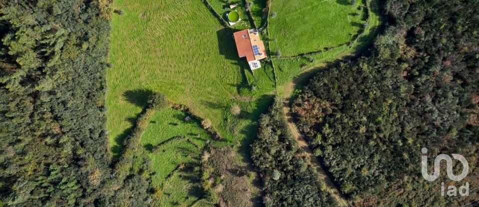 Maison T4 à Santa Ovaia e Vila Pouca da Beira de 367 m²