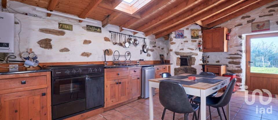 Maison T4 à Santa Ovaia e Vila Pouca da Beira de 367 m²