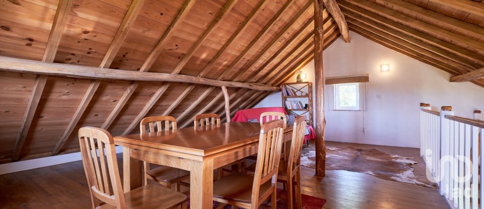 Maison T4 à Santa Ovaia e Vila Pouca da Beira de 367 m²