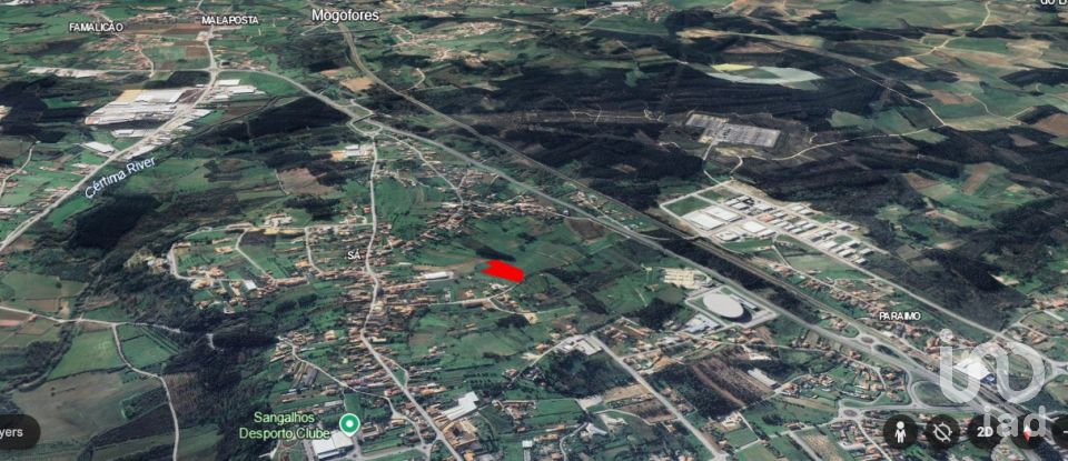 Terreno urbano em Sangalhos de 6 072 m²