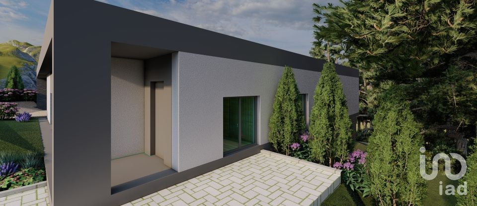 Moradia T3 em São Miguel, Santa Eufémia e Rabaçal de 287 m²