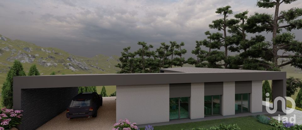 Moradia T3 em São Miguel, Santa Eufémia e Rabaçal de 287 m²