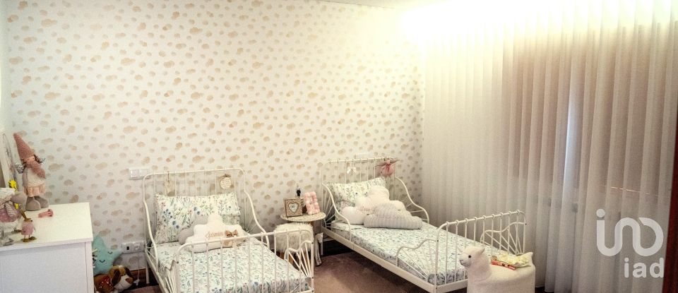 Maison T4 à Santa Comba de 418 m²