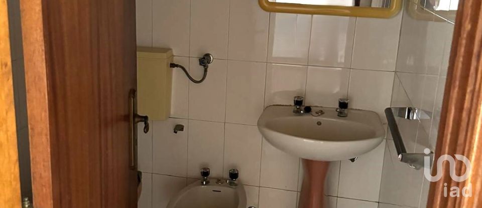 Casa T2 em Peso da Régua e Godim de 142 m²