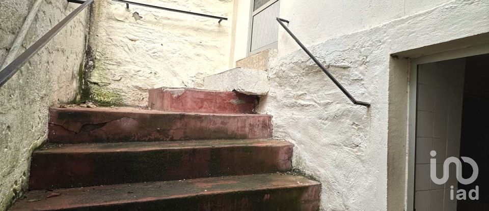 Casa T2 em Peso da Régua e Godim de 142 m²