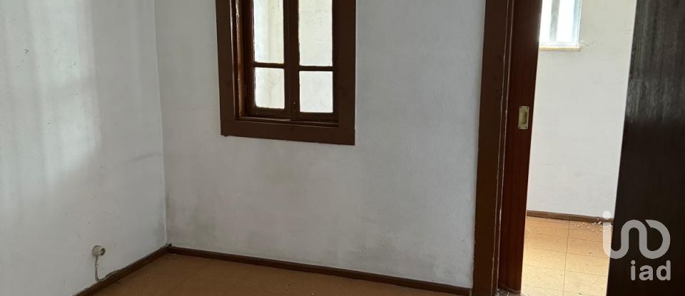 Casa T2 em Peso da Régua e Godim de 142 m²