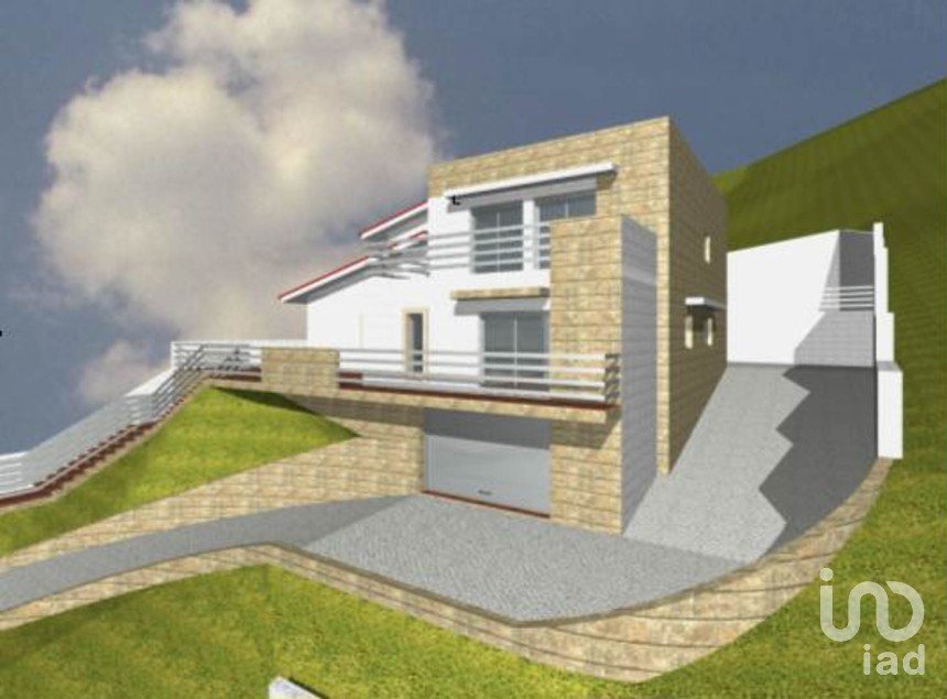 Land in Ceira of 2,345 m²