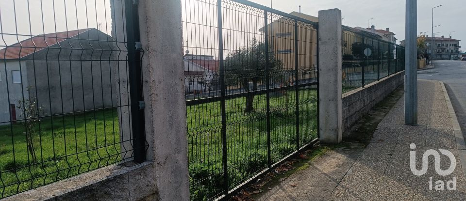 Terreno urbano em Mogadouro, Valverde, Vale de Porco e Vilar de Rei de 750 m²