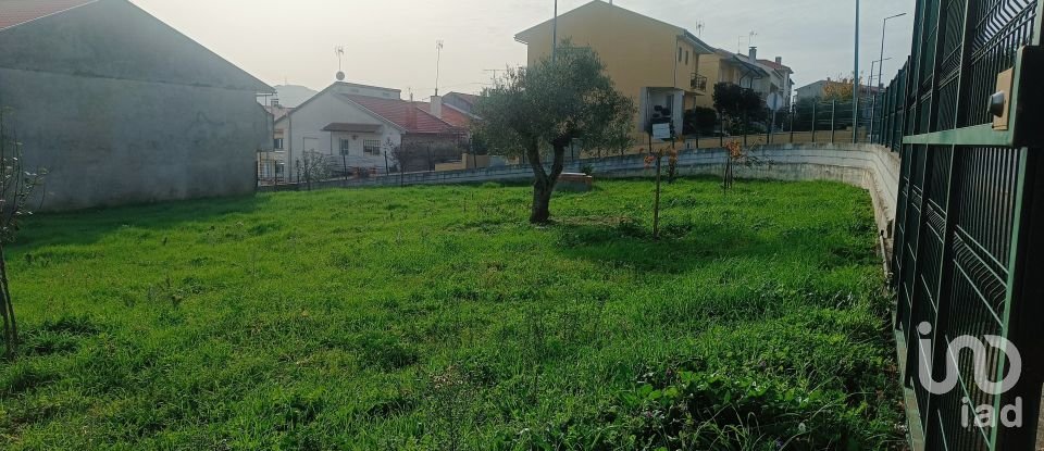 Terreno urbano em Mogadouro, Valverde, Vale de Porco e Vilar de Rei de 750 m²