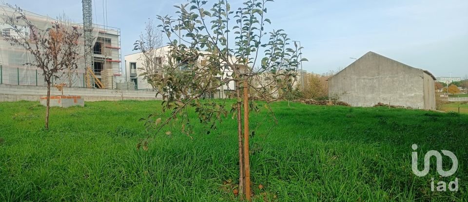 Terreno urbano em Mogadouro, Valverde, Vale de Porco e Vilar de Rei de 750 m²