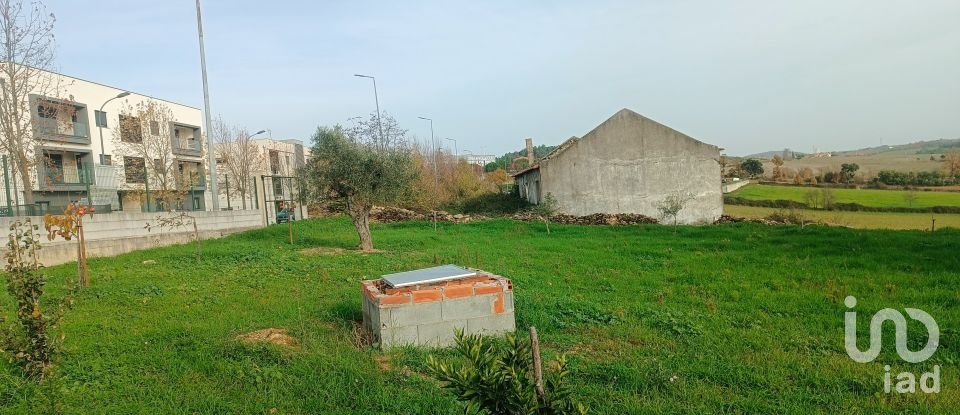 Terreno urbano em Mogadouro, Valverde, Vale de Porco e Vilar de Rei de 750 m²