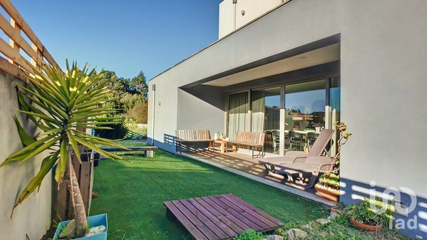 Maison T4 à Cortegaça de 238 m²