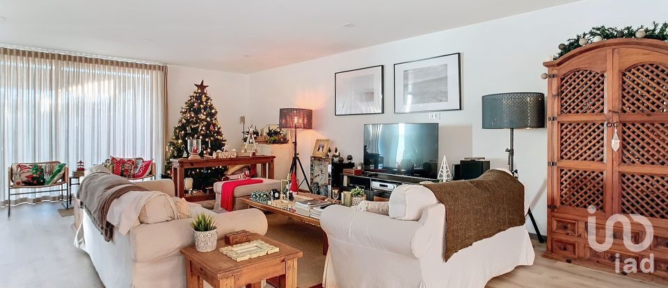 Maison T4 à Cortegaça de 238 m²