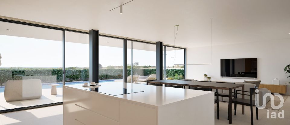 House T4 in São Gonçalo De Lagos of 300 m²