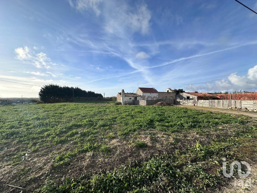 Maison T2 à Atouguia da Baleia de 105 m²