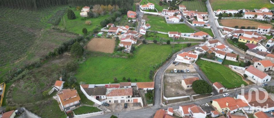 Terreno urbano em Aldeia Galega da Merceana e Aldeia Gavinha de 4 000 m²