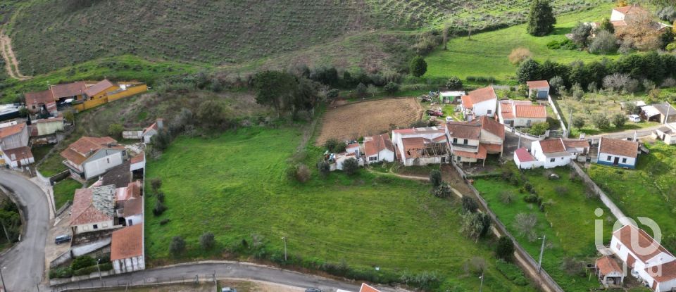 Terreno urbano em Aldeia Galega da Merceana e Aldeia Gavinha de 4 000 m²