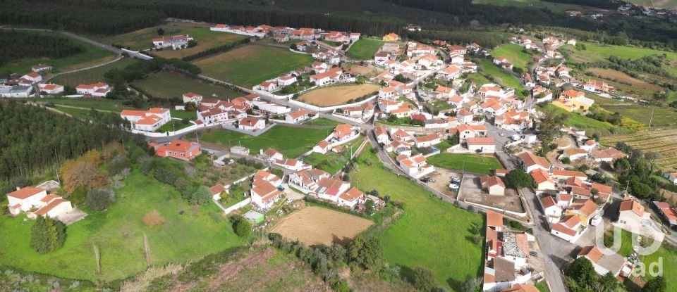 Terreno urbano em Aldeia Galega da Merceana e Aldeia Gavinha de 4 000 m²