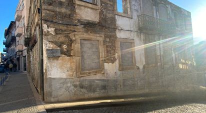 Bâtiment à Peso da Régua e Godim de 1 092 m²