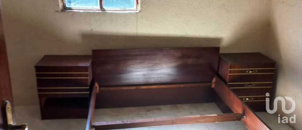 Moradia T3 em Espariz e Sinde de 112 m²