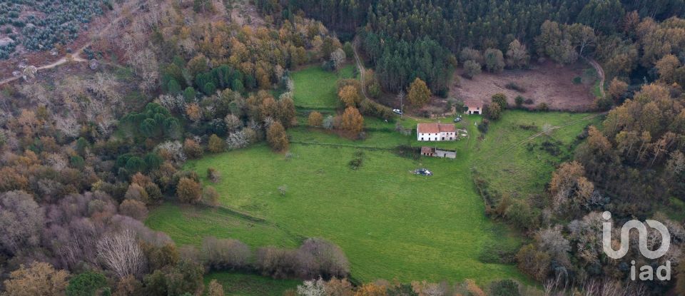 Moradia T3 em Espariz e Sinde de 112 m²