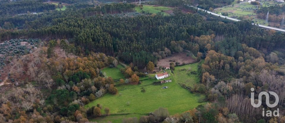 Moradia T3 em Espariz e Sinde de 112 m²