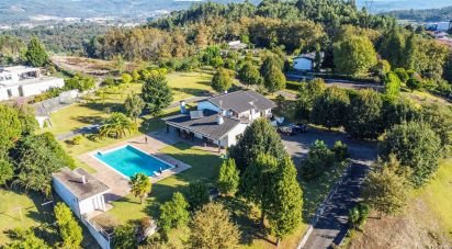 Gîte T4 à Ponte de 366 m²