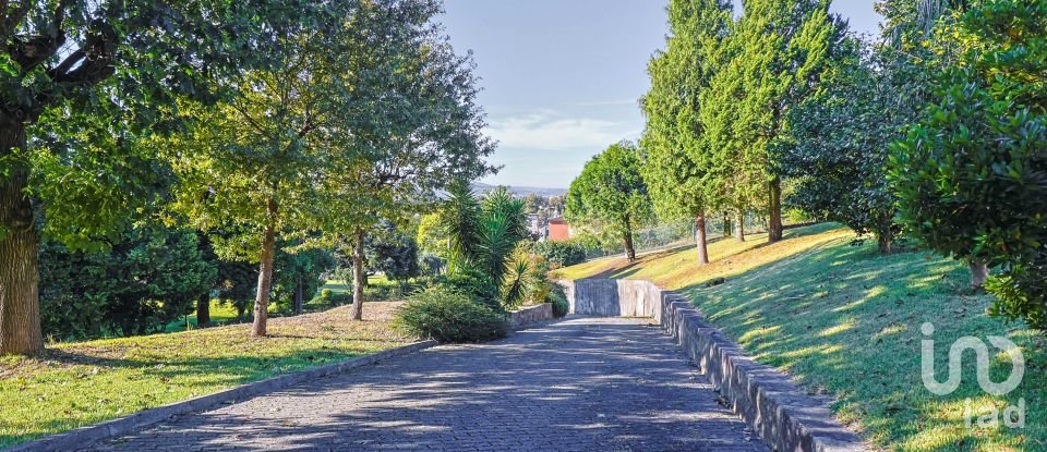 Gîte T4 à Ponte de 366 m²