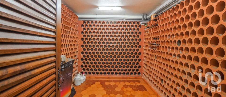 Gîte T4 à Ponte de 366 m²