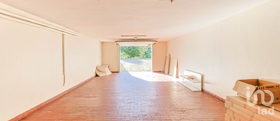 Gîte T4 à Ponte de 366 m²