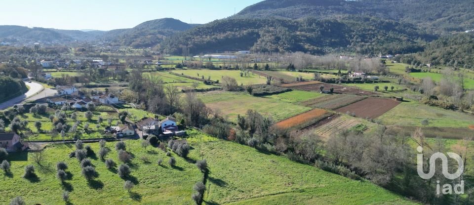 Terreno urbano em São Miguel, Santa Eufémia e Rabaçal de 3 300 m²