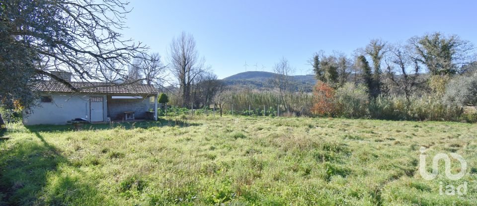 Terreno urbano em São Miguel, Santa Eufémia e Rabaçal de 3 300 m²