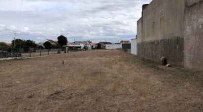 Building plot in Monte Real e Carvide of 2,160 m²