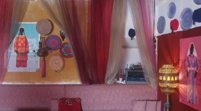 Boutique/Local commercial à Almada, Cova da Piedade, Pragal e Cacilhas de 150 m²