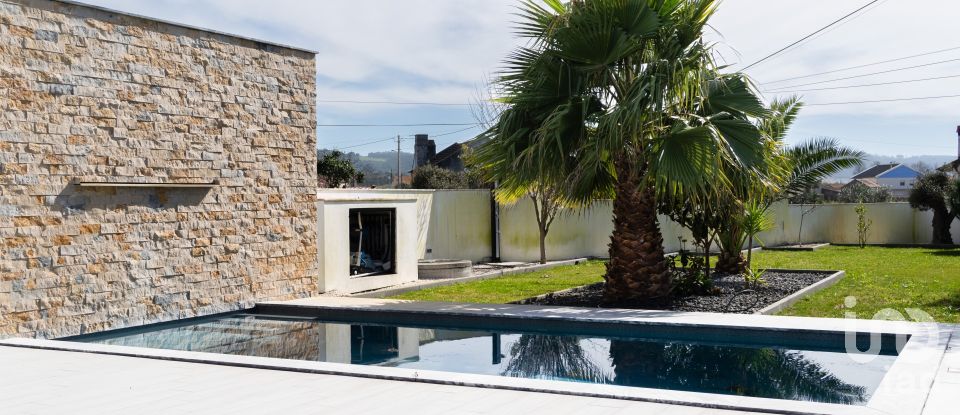 Lodge T3 in São Martinho do Porto of 124 m²