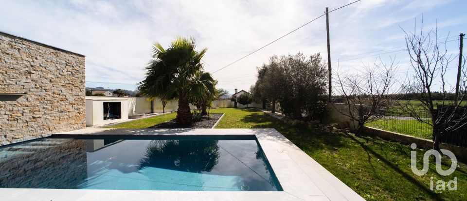 Lodge T3 in São Martinho do Porto of 124 m²