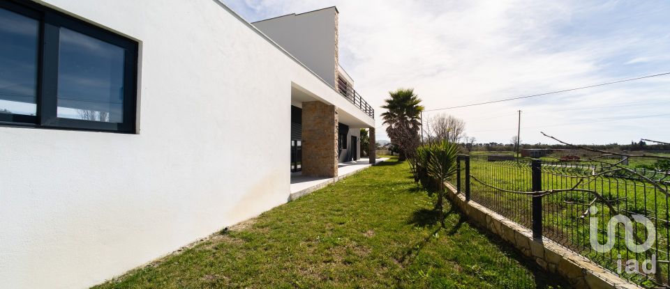 Lodge T3 in São Martinho do Porto of 124 m²