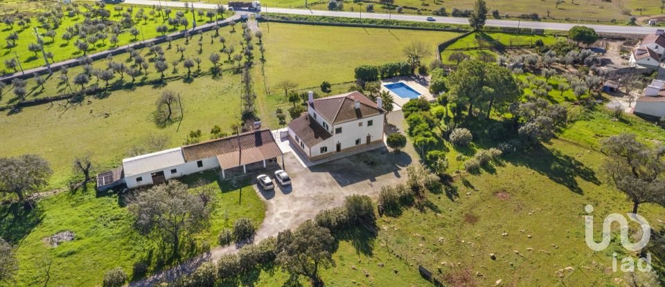 Farm T6 in Borba (Matriz) of 563 m²