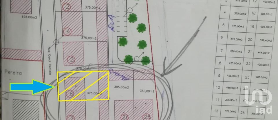 Land in Azinhaga of 375 m²