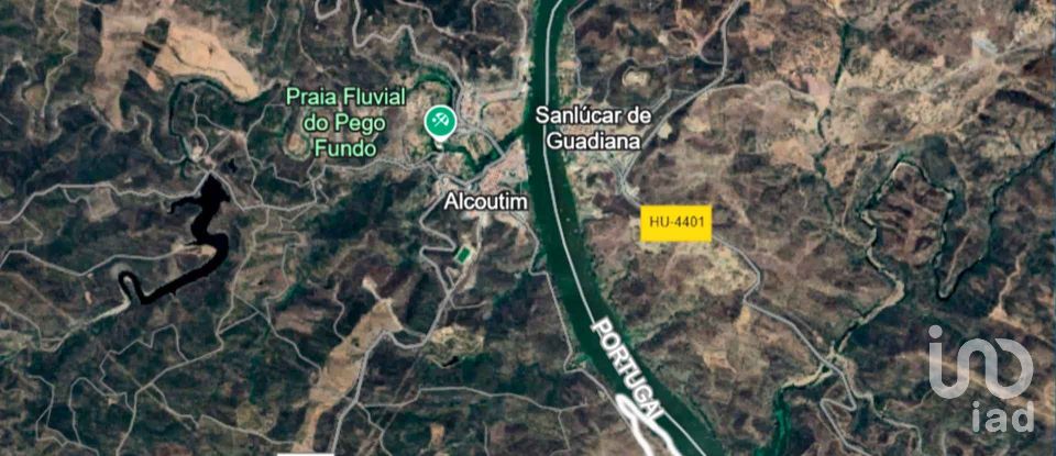 Land in Alcoutim e Pereiro of 105,800 m²
