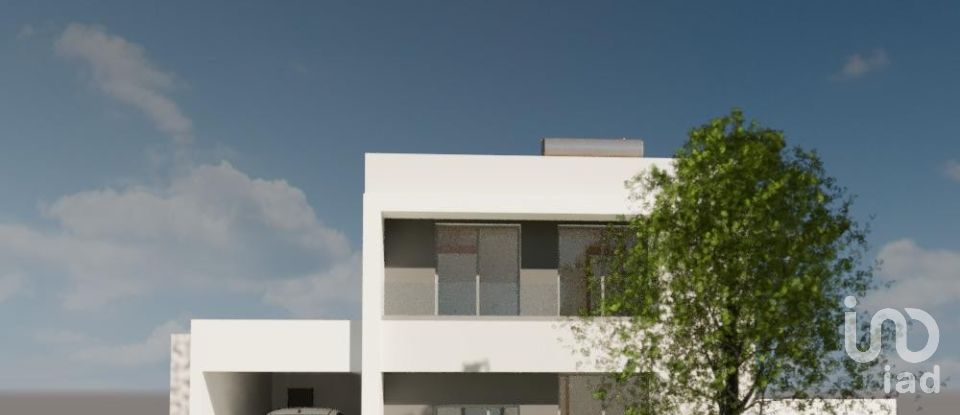 Moradia T4 em Sesimbra (Castelo) de 180 m²