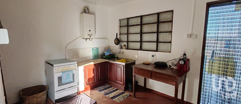 House T4 in Montes da Senhora of 350 m²