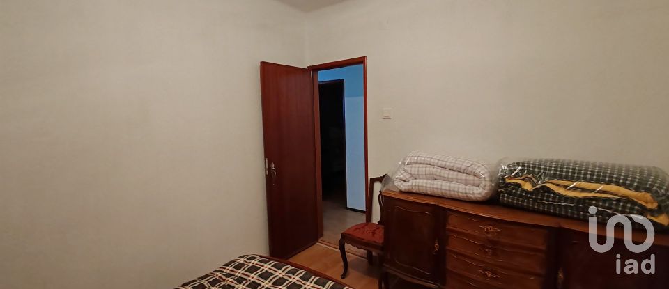 House T4 in Montes da Senhora of 350 m²