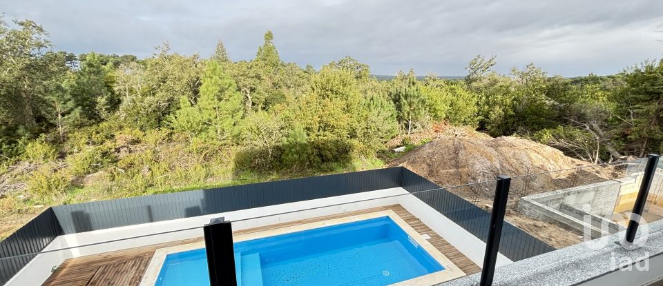 Moradia T3 em Sesimbra (Castelo) de 161 m²