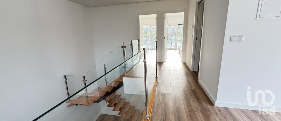 Moradia T3 em Sesimbra (Castelo) de 161 m²