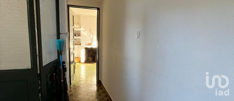 Maison T4 à Sobreira Formosa e Alvito da Beira de 121 m²
