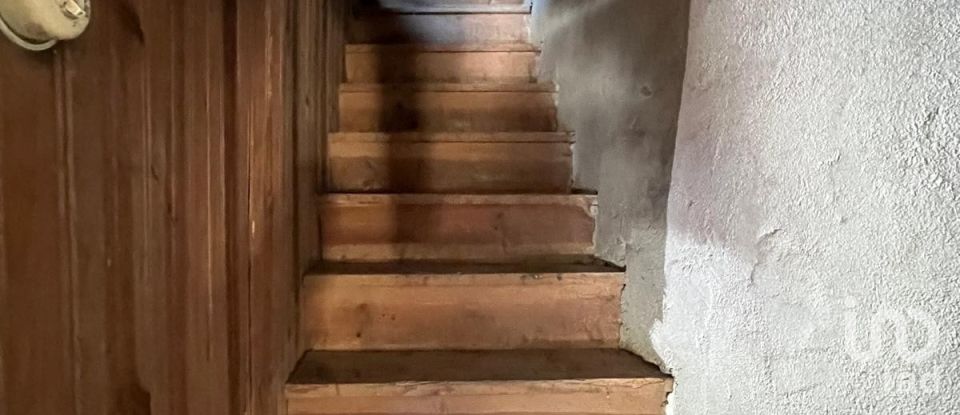 Maison T4 à Sobreira Formosa e Alvito da Beira de 121 m²